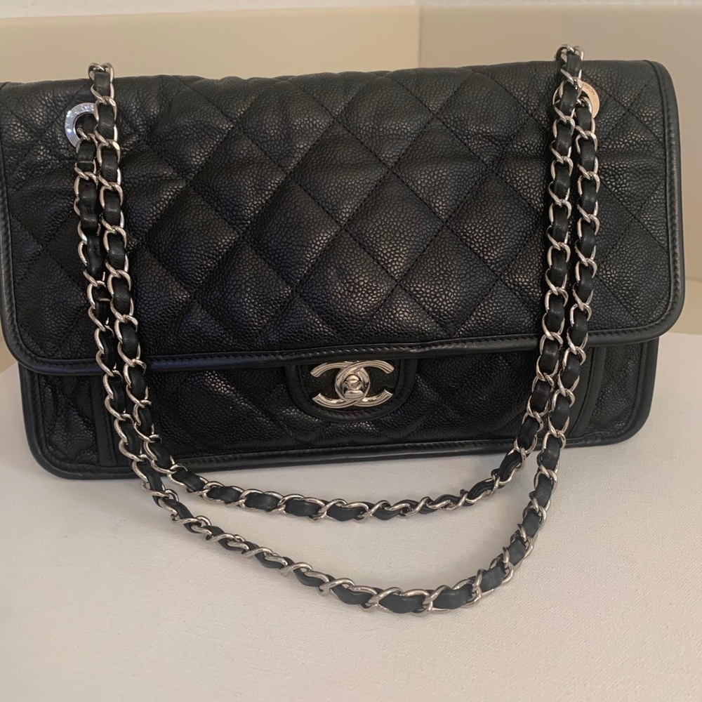 Chanel caviar black flap bag